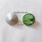 Preview: 1 Rivoli, runder Glasstein 18 mm - peridot